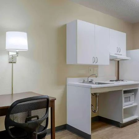 Extended Stay America Select Suites - Jacksonville - Lenoir Avenue East Esterno foto